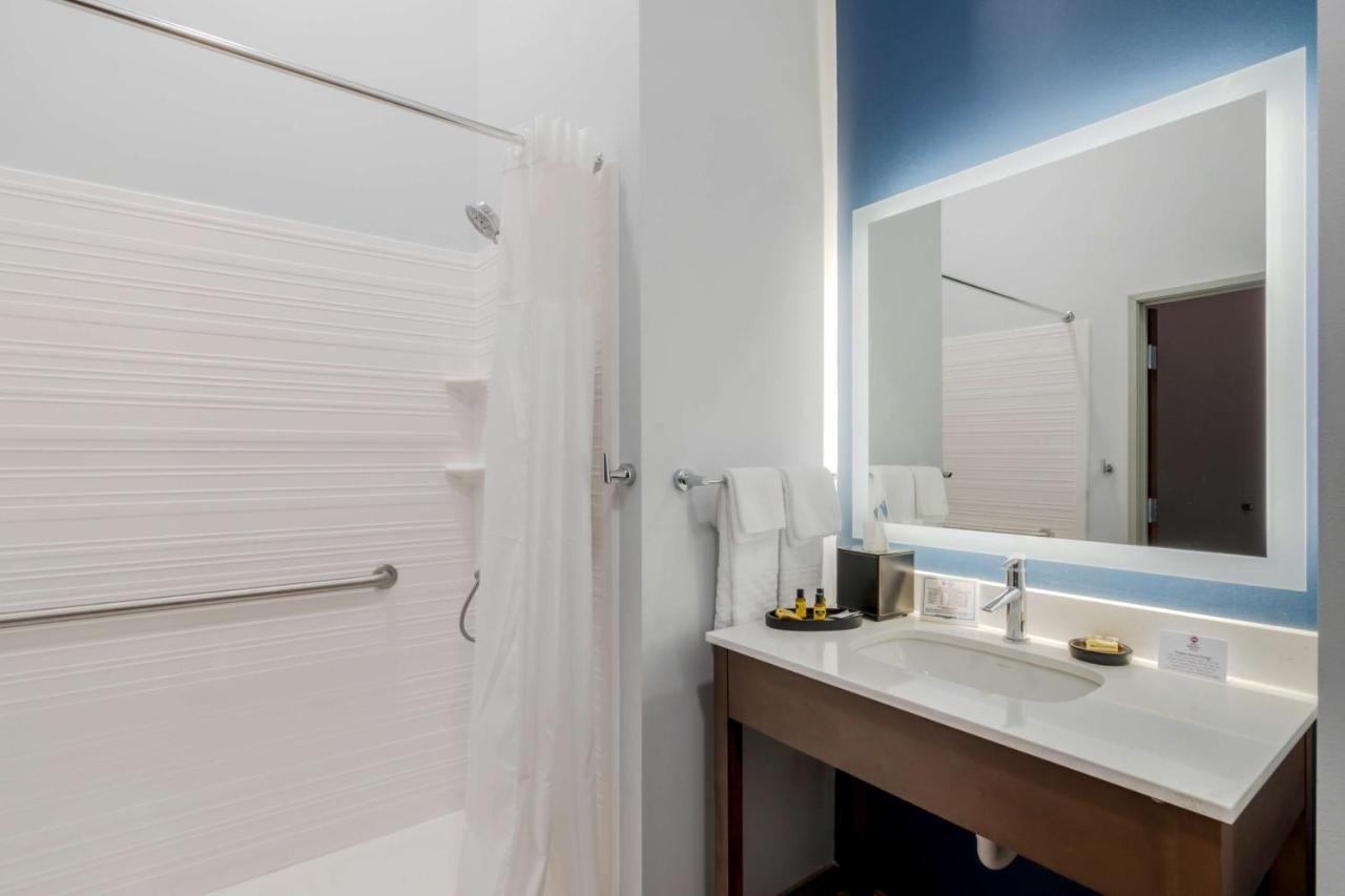 Best Western Plus St. Louis Airport Hotel Woodson Terrace Экстерьер фото