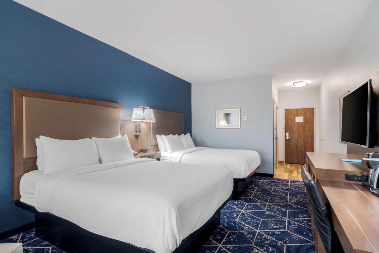 Best Western Plus St. Louis Airport Hotel Woodson Terrace Экстерьер фото