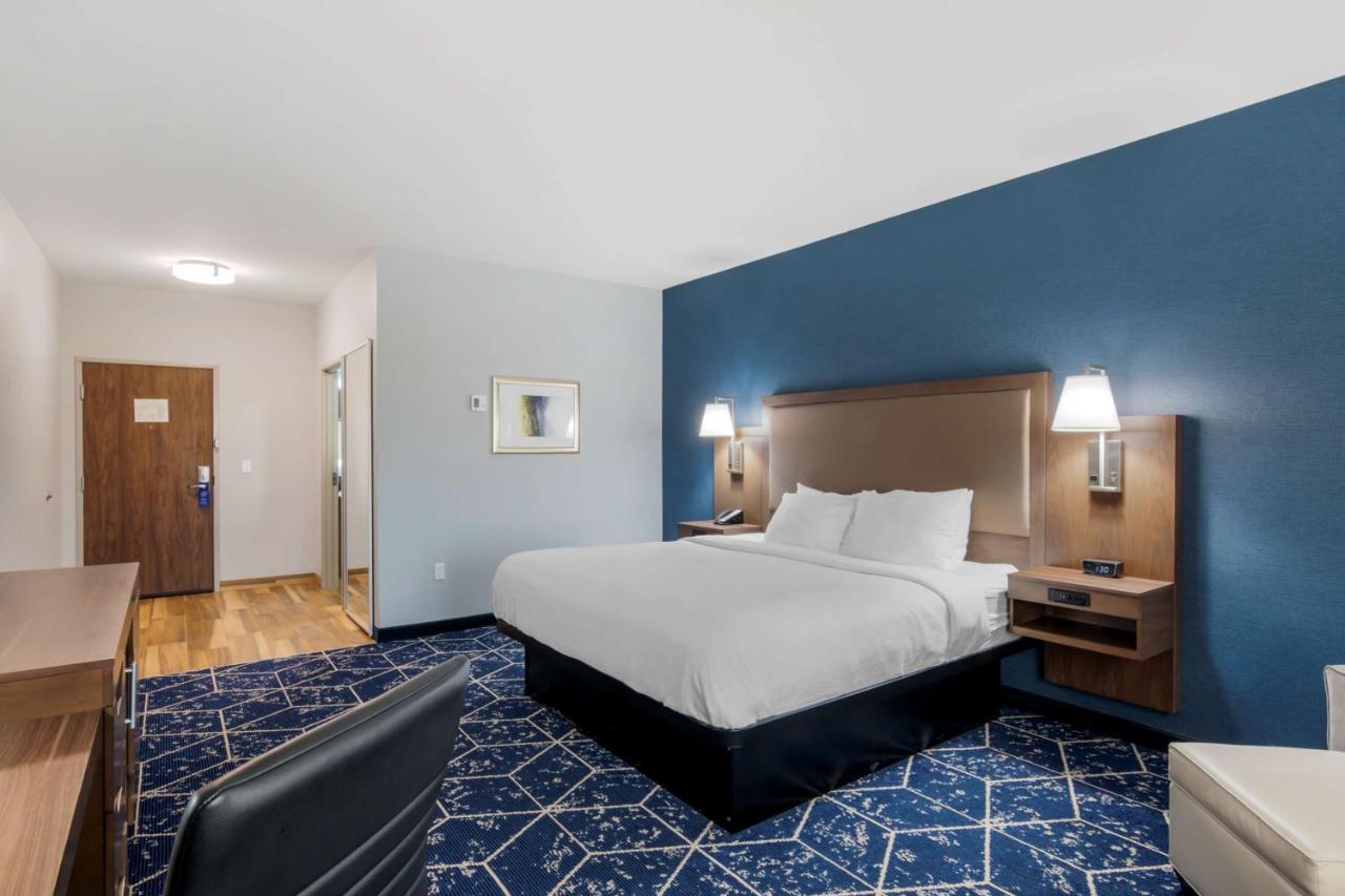 Best Western Plus St. Louis Airport Hotel Woodson Terrace Экстерьер фото