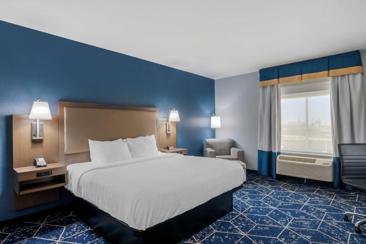Best Western Plus St. Louis Airport Hotel Woodson Terrace Экстерьер фото